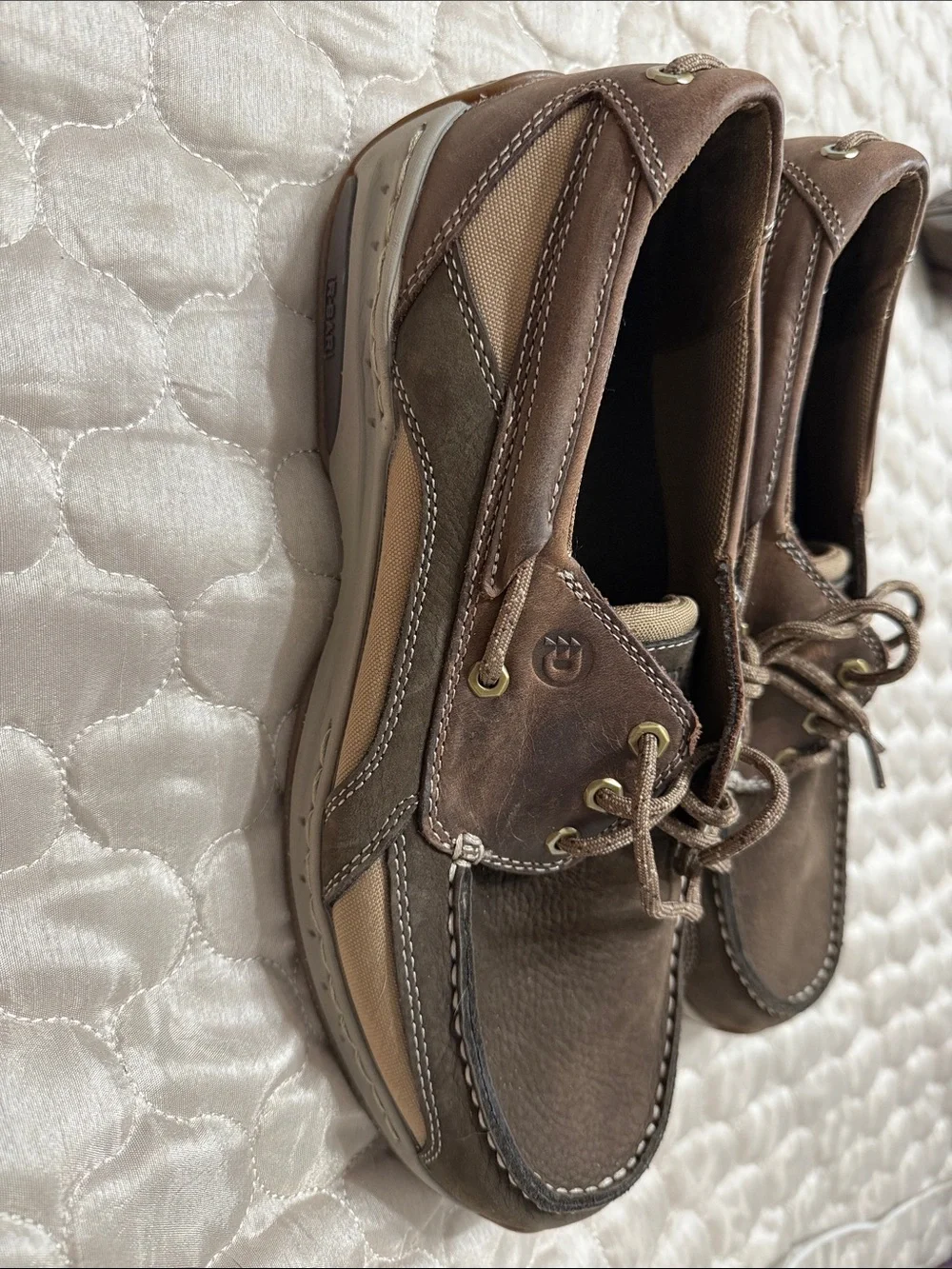 Dunham Men's Two-Tone Brown Leather Boat Shoes